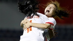 U17 nữ Việt Nam 'dội mưa gôn' vào lưới đối thủ để chiếm ngôi đầu